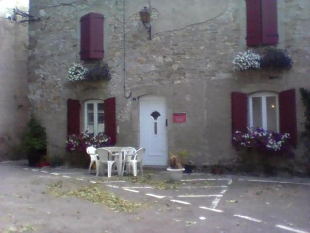 La Maison Des Vendangeurs Trausse Exterior foto